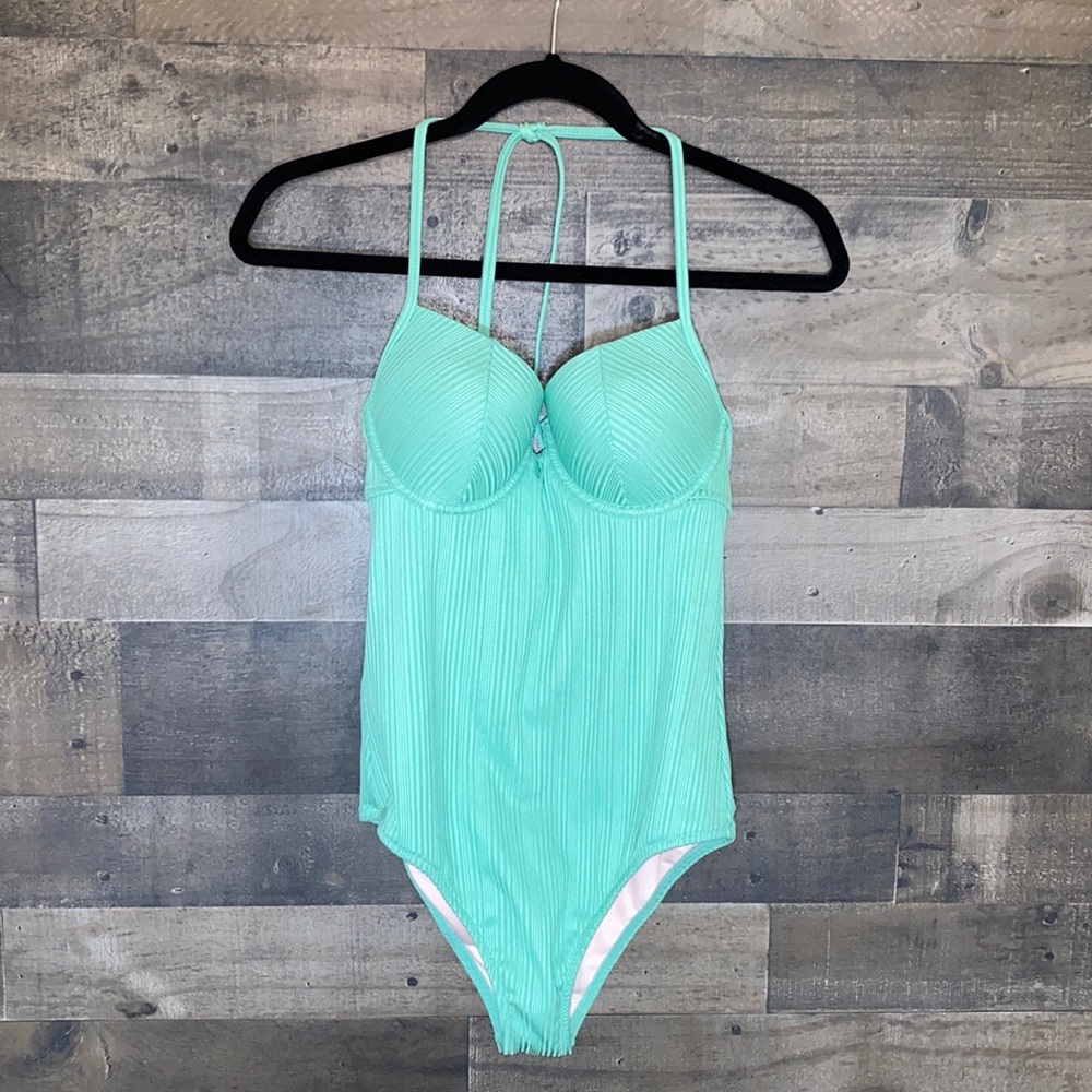 Pretty Green One Piece Swim Suit